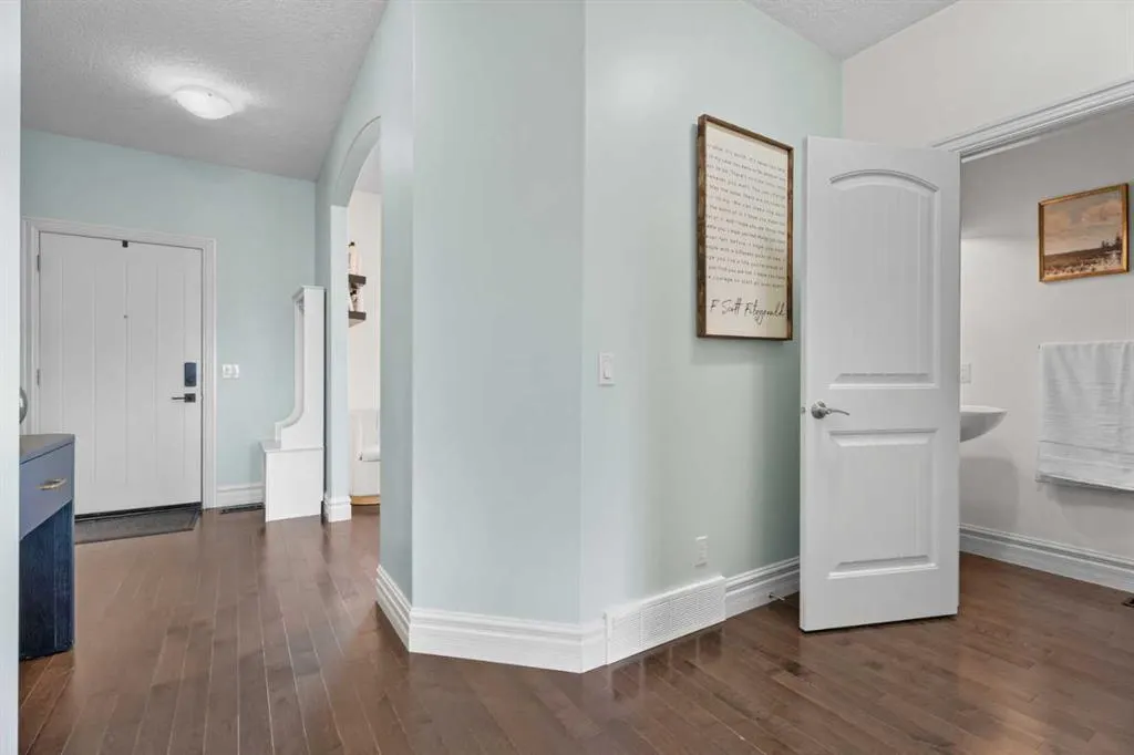 125 Monteith Drive SE