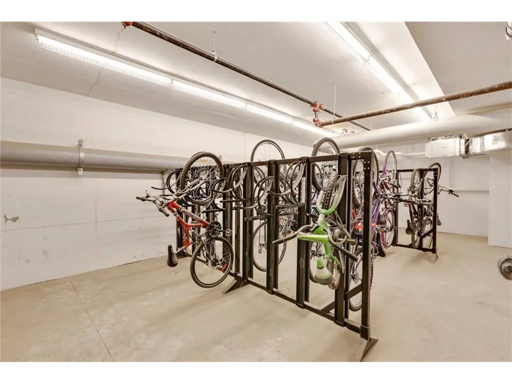 25 Aspenmont Heights SW #313
