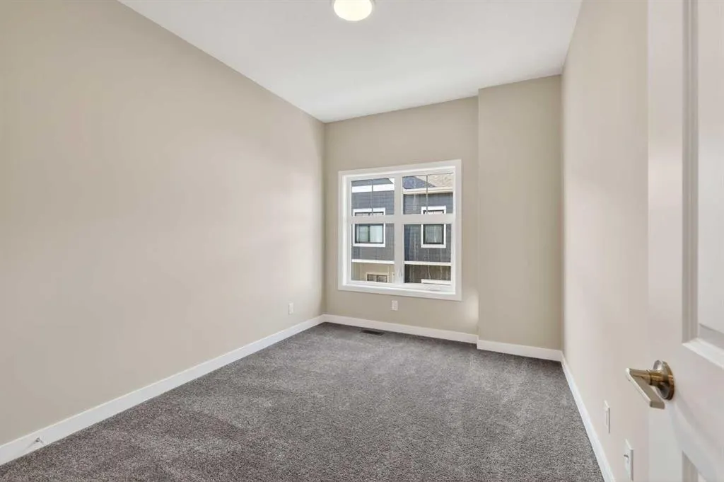 133 Mahogany Gardens SE