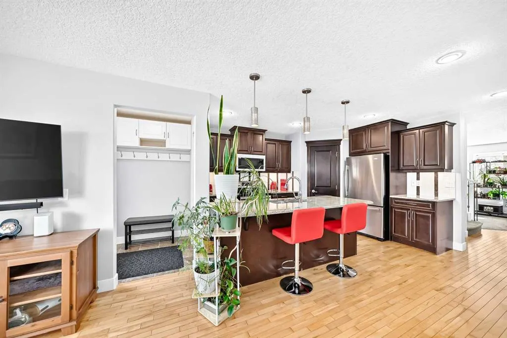 17 Kings Heights Dr SE