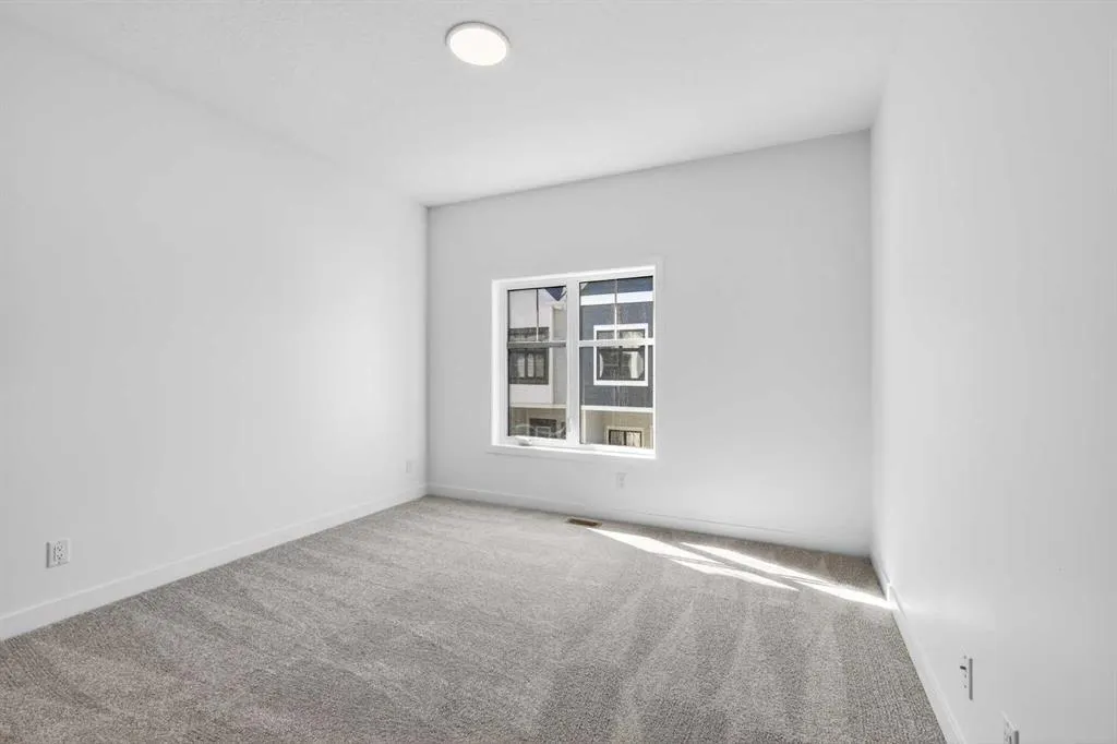 179 Mahogany Gardens SE