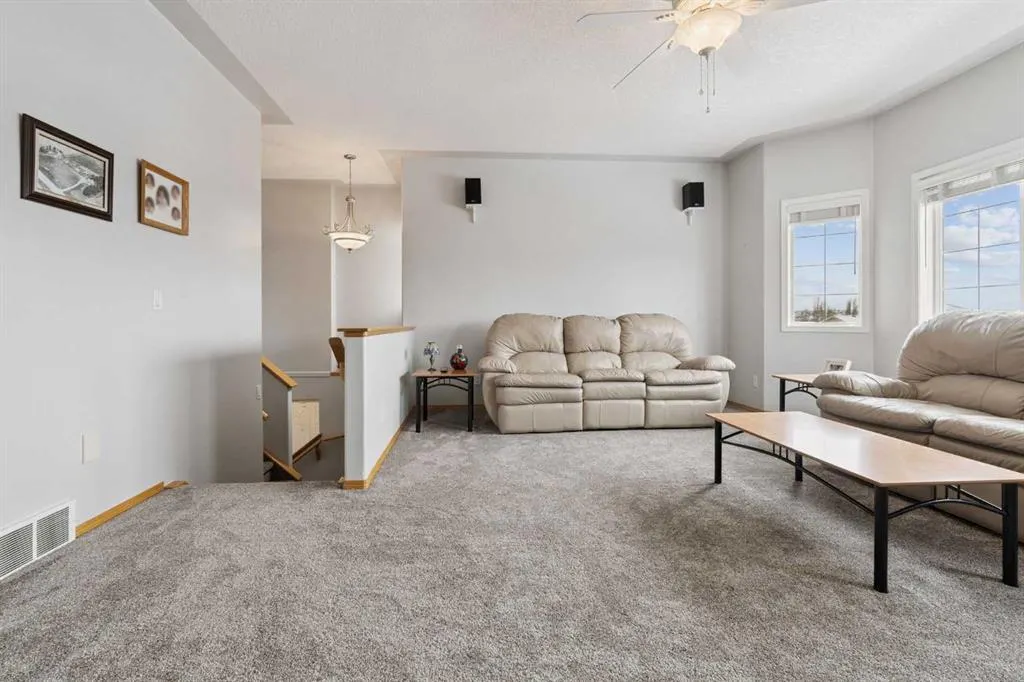 115 Cove Crescent