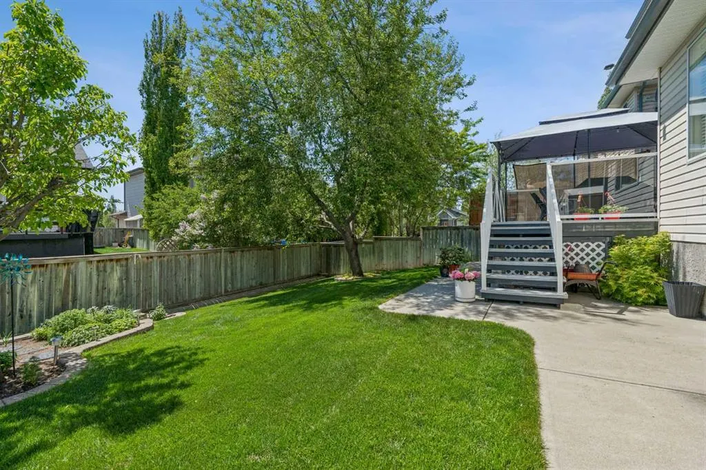 115 Cove Crescent