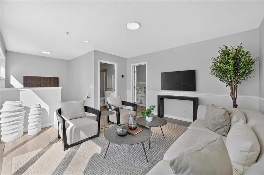 153 Mitchell Road NW