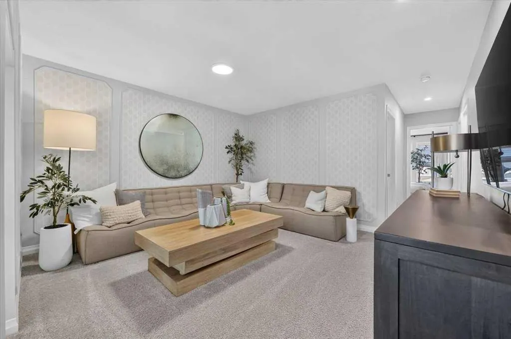 153 Mitchell Road NW