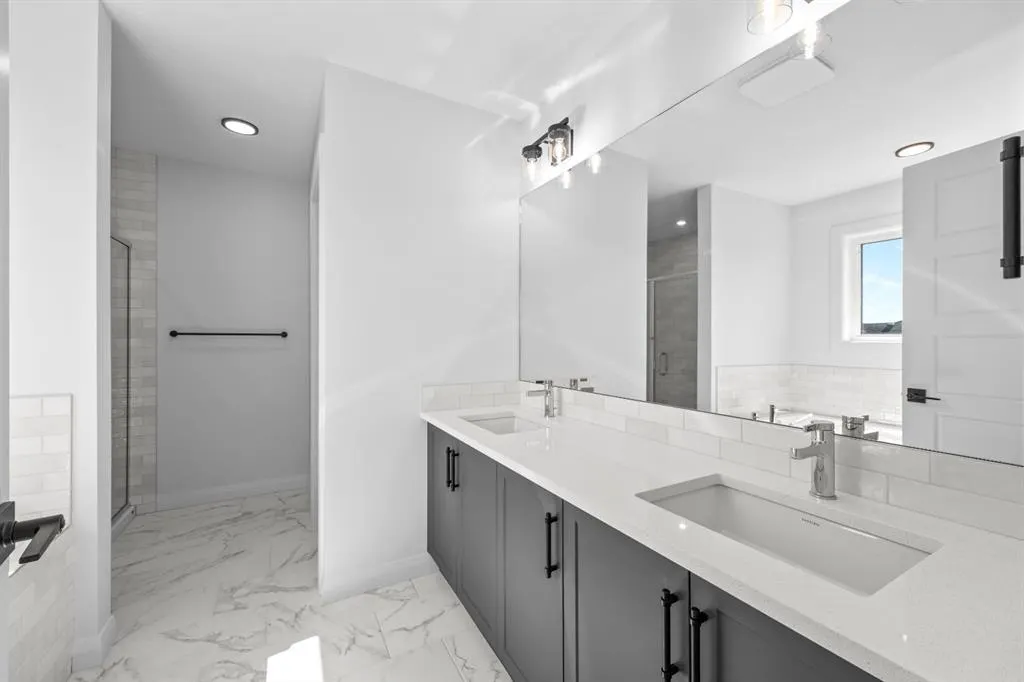 492 Northern Lights Place