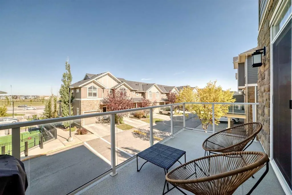601 Evanston Manor NW