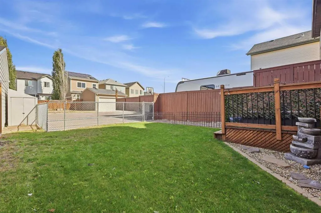 1025 New Brighton Grove SE