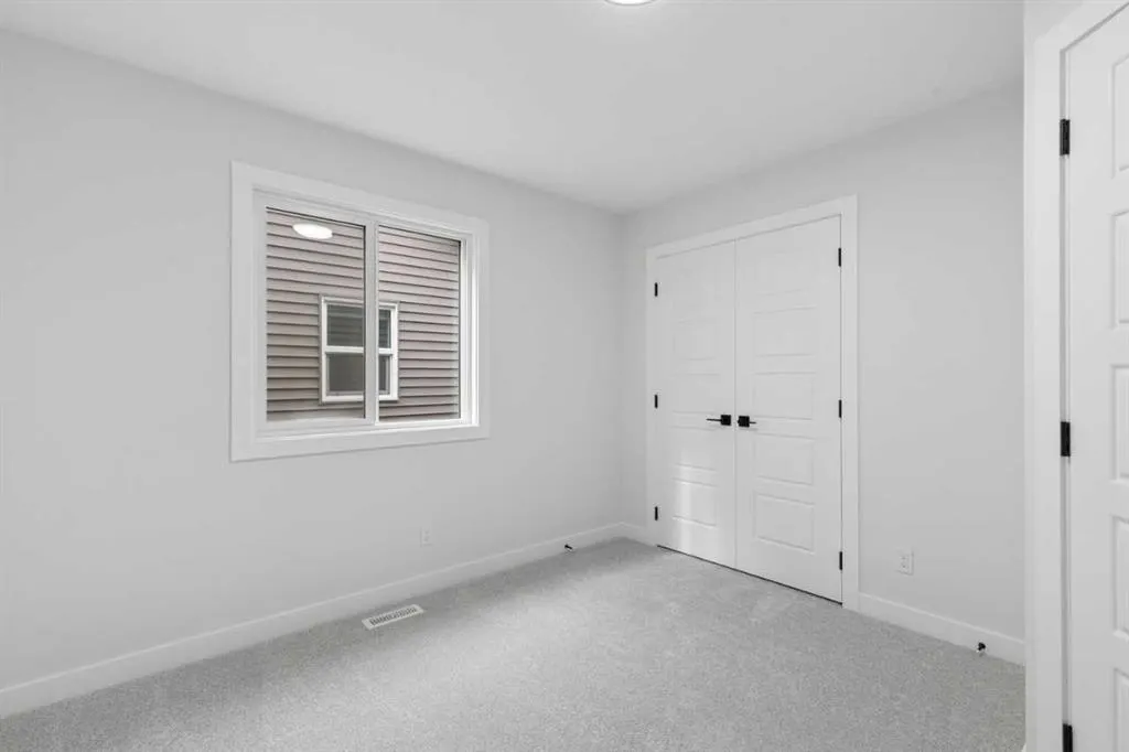 53 Sora Gardens SE