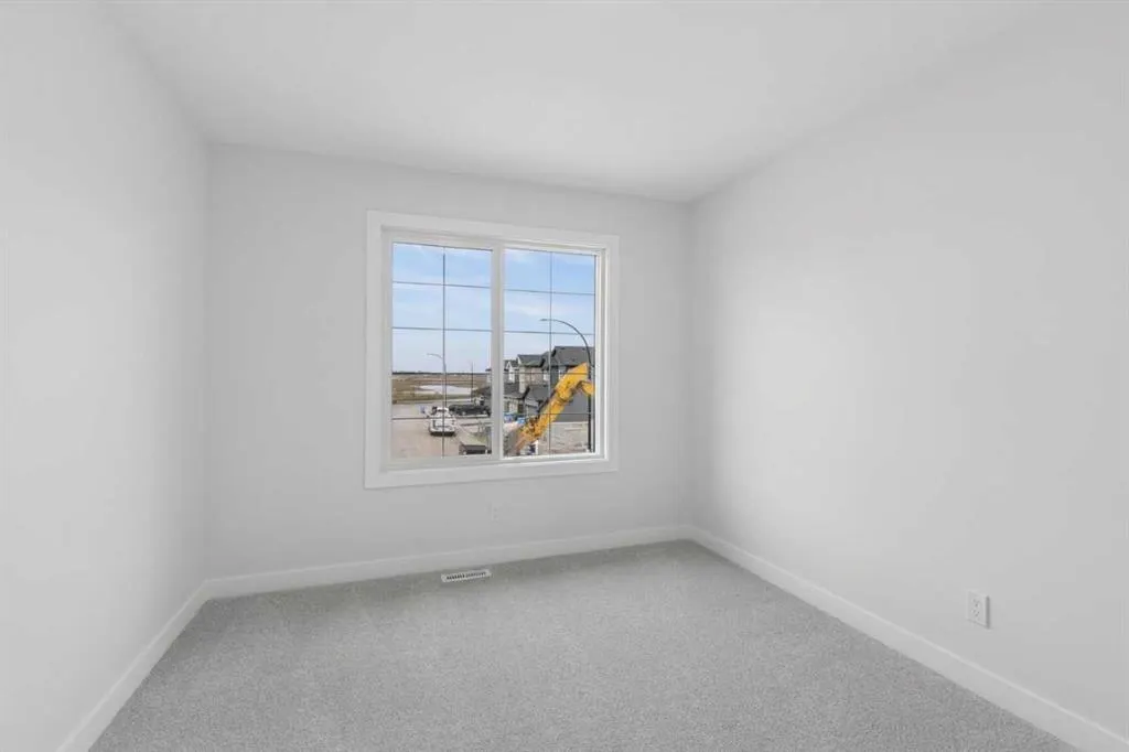 53 Sora Gardens SE