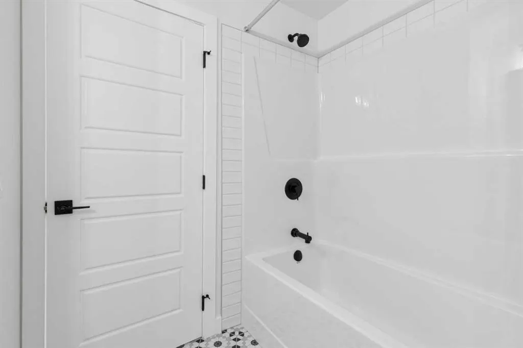 53 Sora Gardens SE