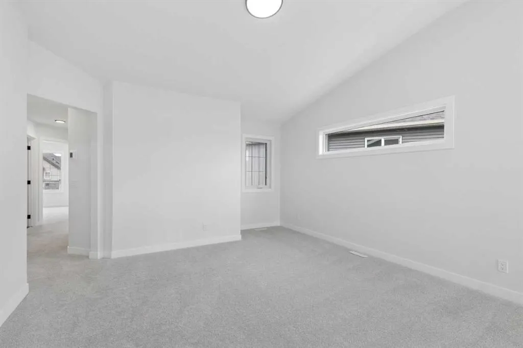 53 Sora Gardens SE