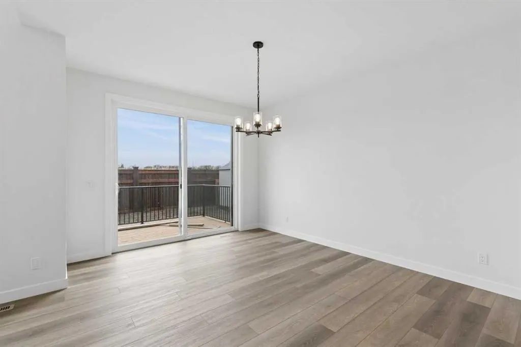 53 Sora Gardens SE