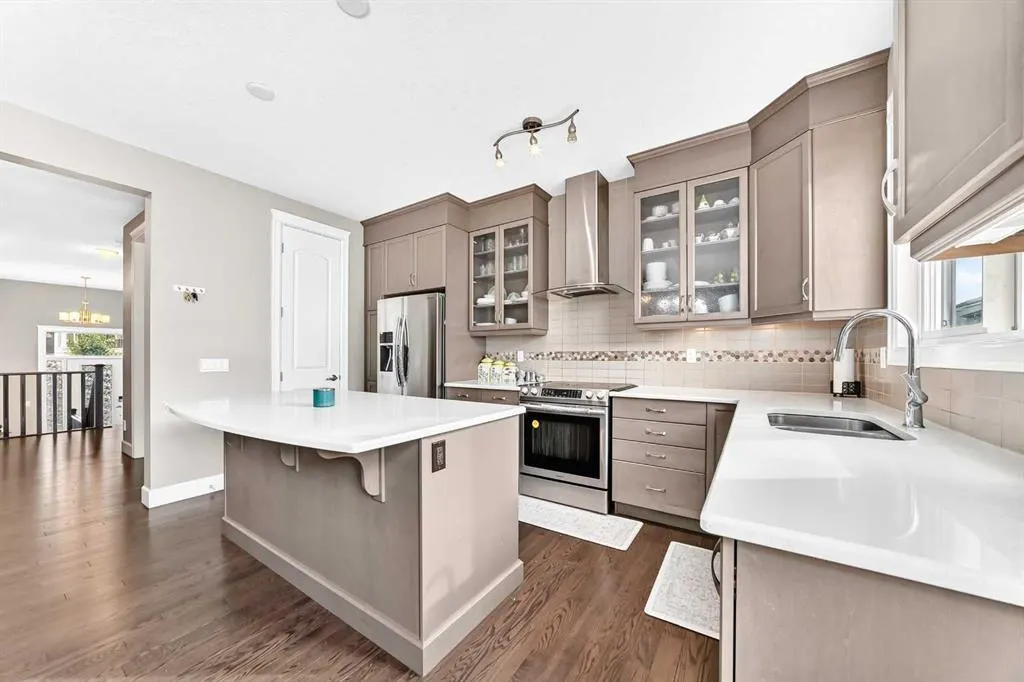 36 Cityscape View NE