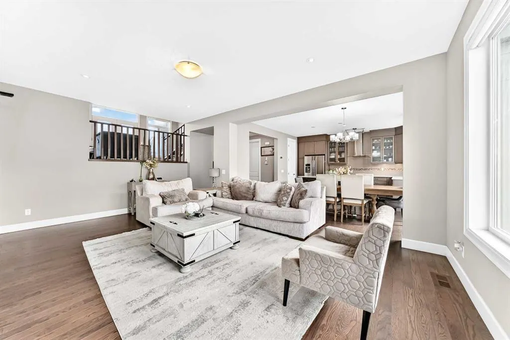 36 Cityscape View NE