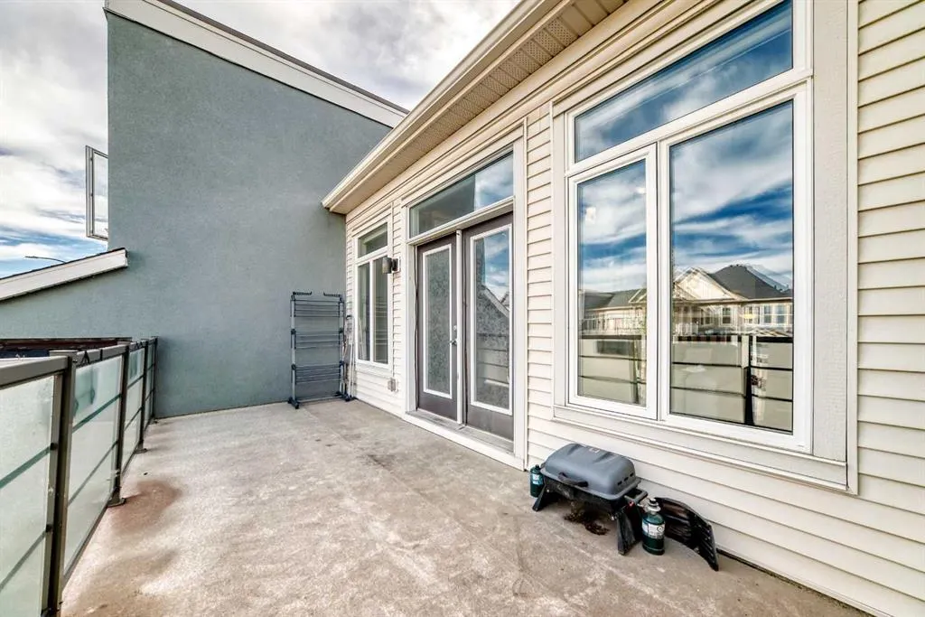 36 Cityscape View NE