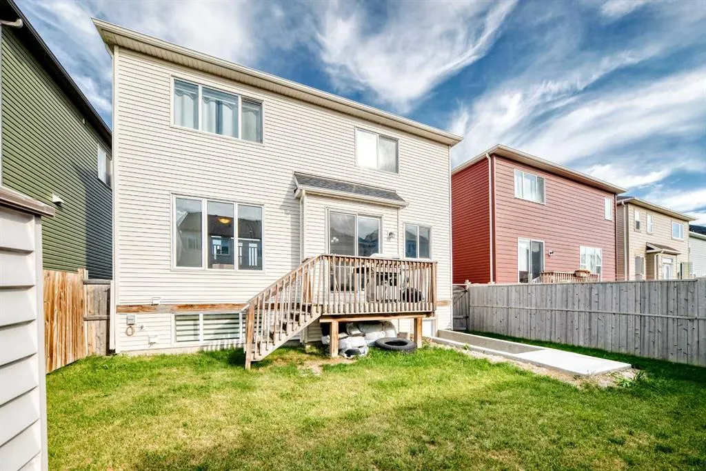 36 Cityscape View NE