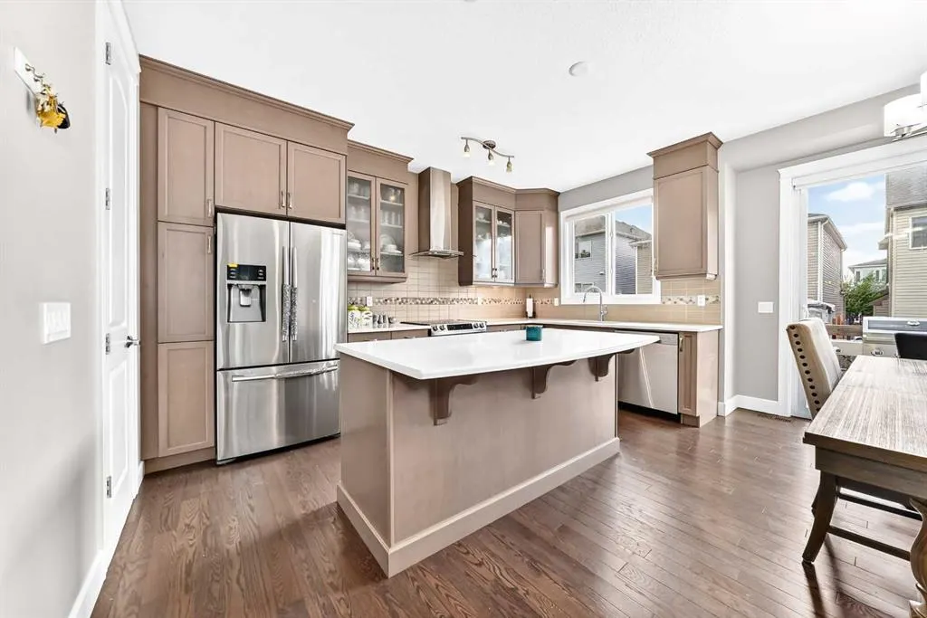 36 Cityscape View NE