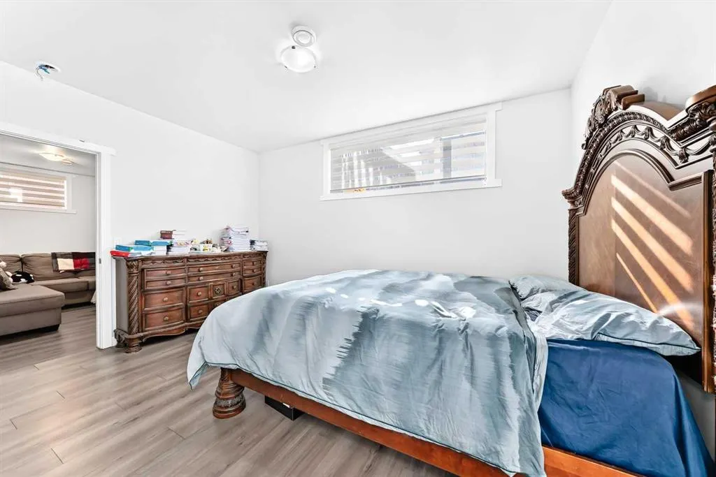 36 Cityscape View NE