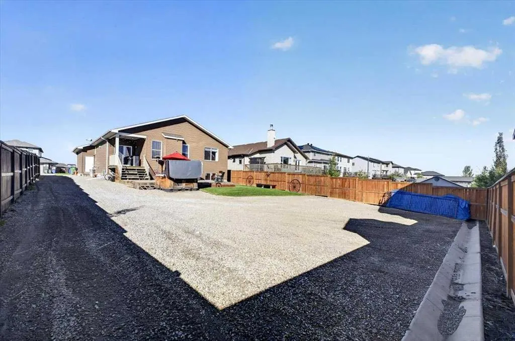 134 Hanson Drive NE