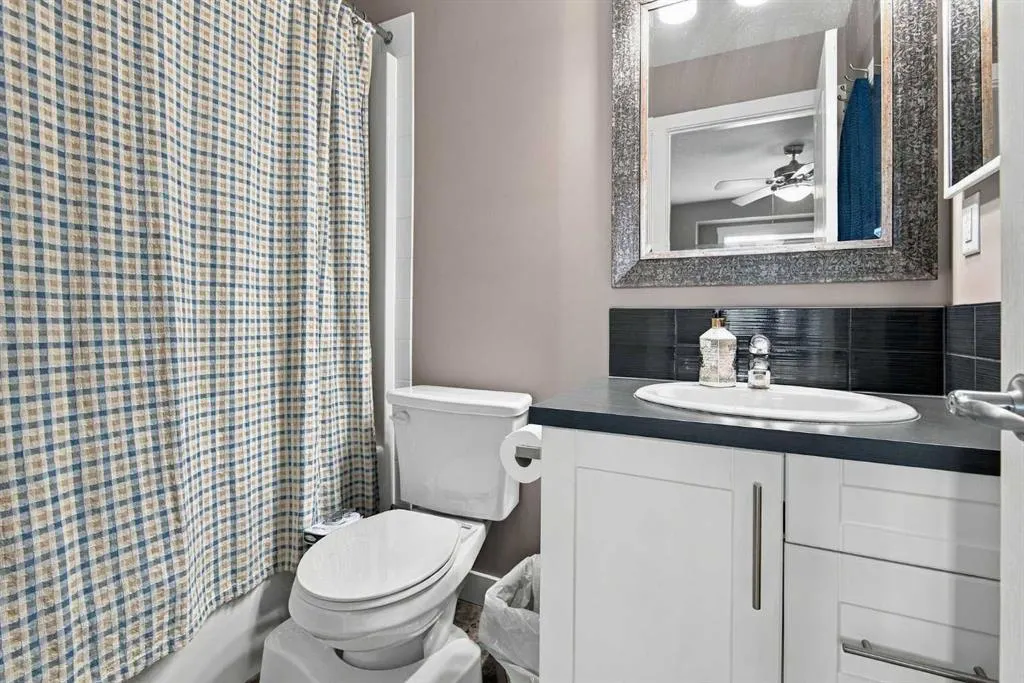 339 VISCOUNT Drive #408