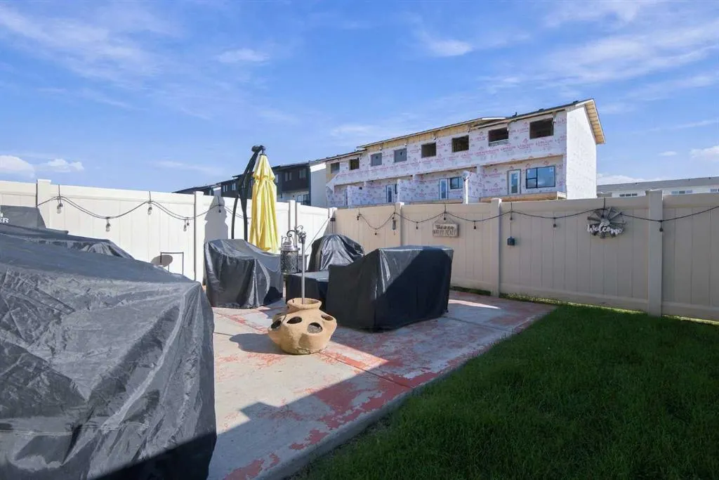 339 VISCOUNT Drive #408