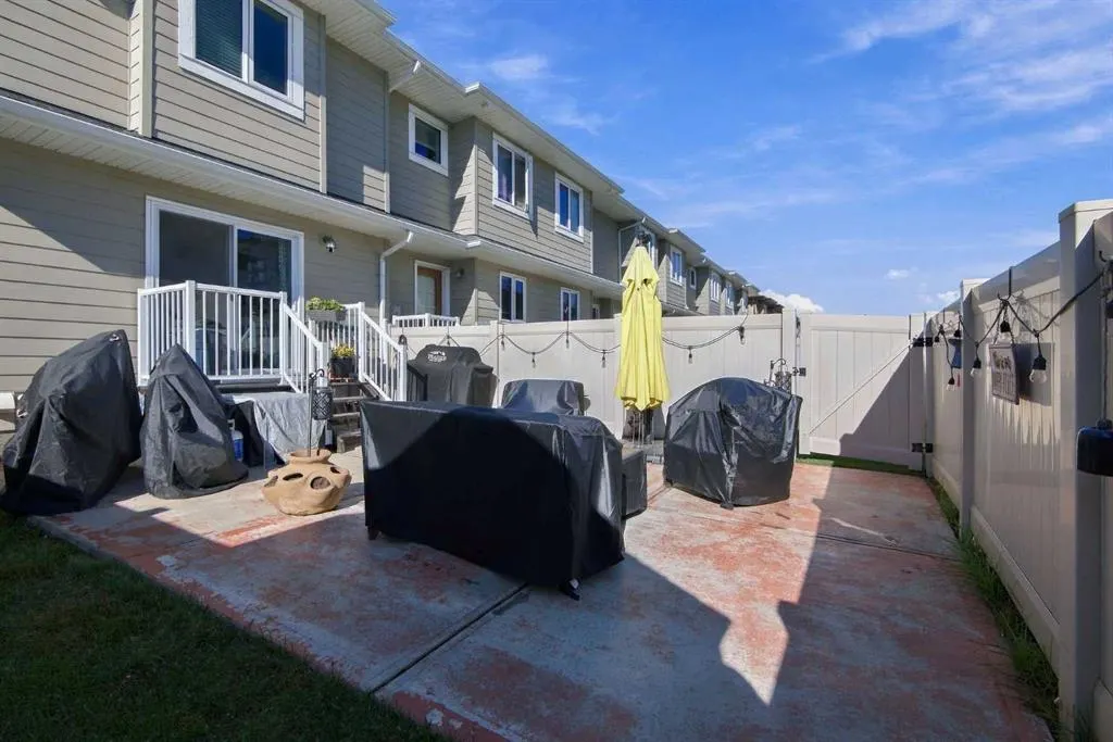 339 VISCOUNT Drive #408
