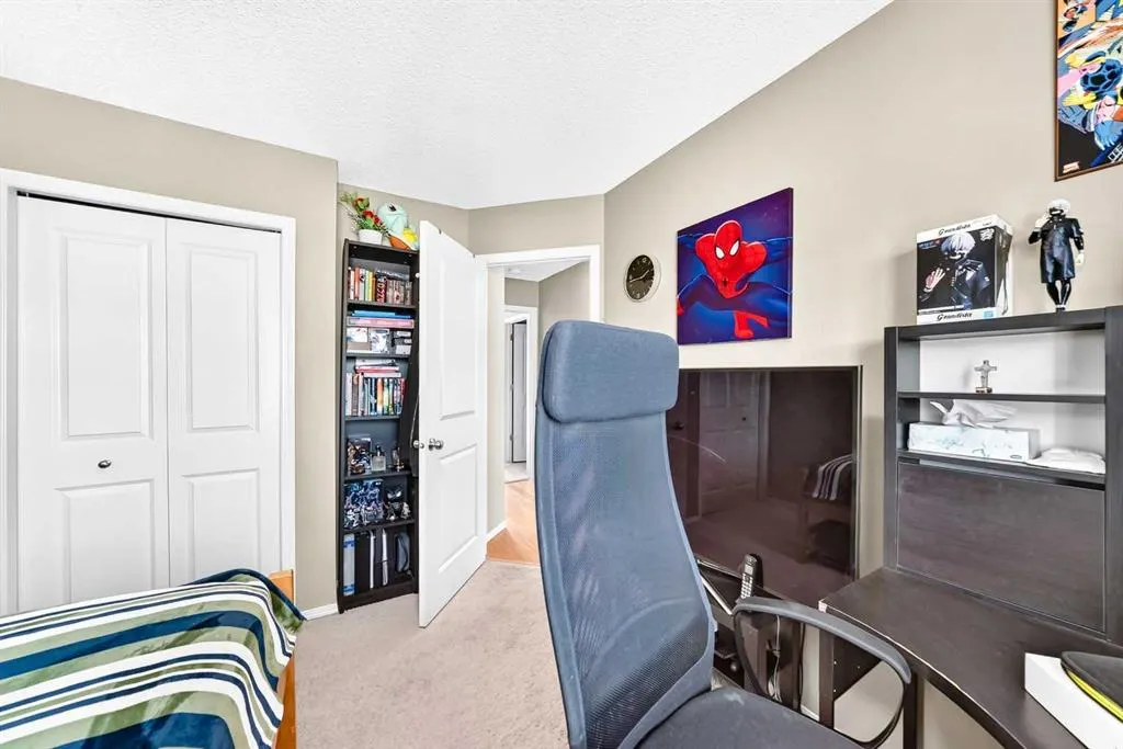 223 Skyview Ranch Way NE