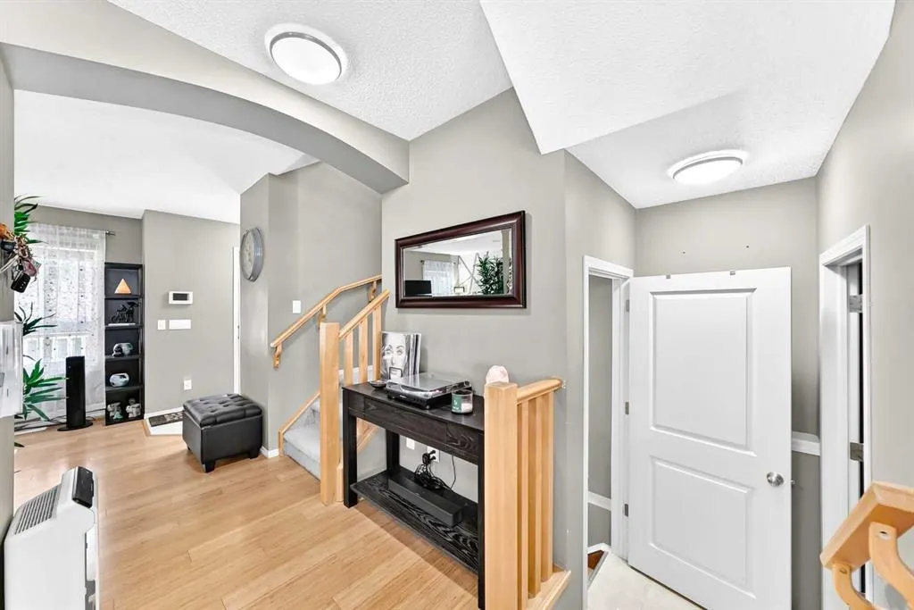 223 Skyview Ranch Way NE