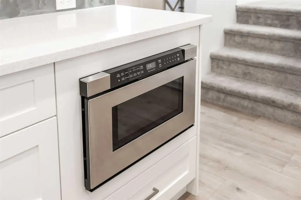 207 Copperpond Road SE
