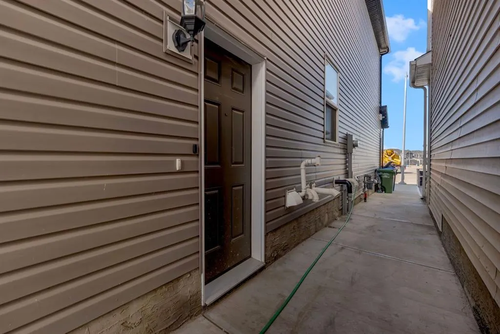 192 Cornerbrook Road NE