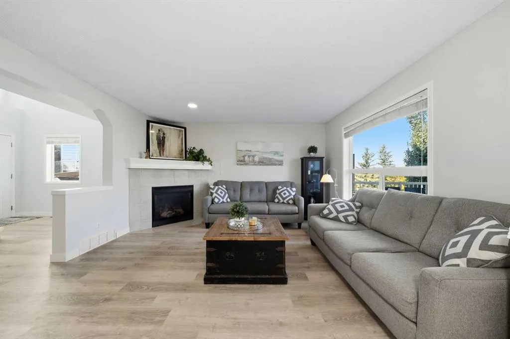 15 Tuscany Reserve Bay NW