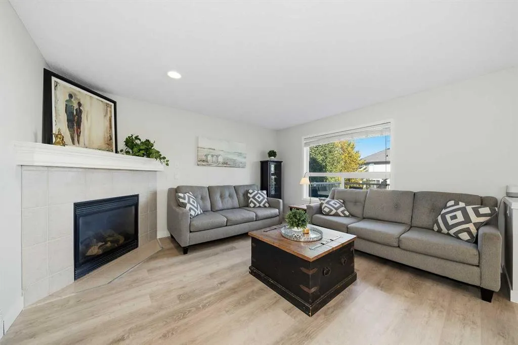 15 Tuscany Reserve Bay NW