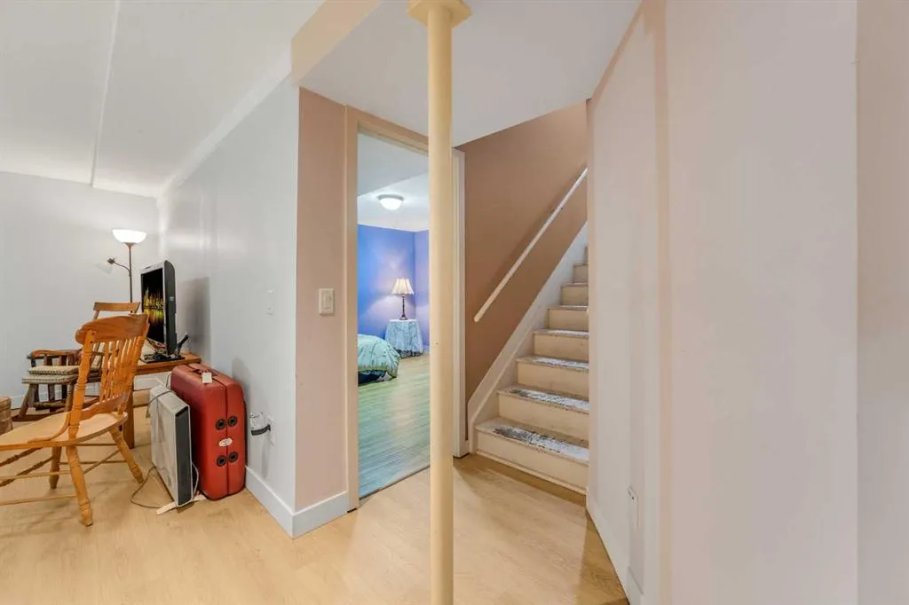101 Hodson Way
