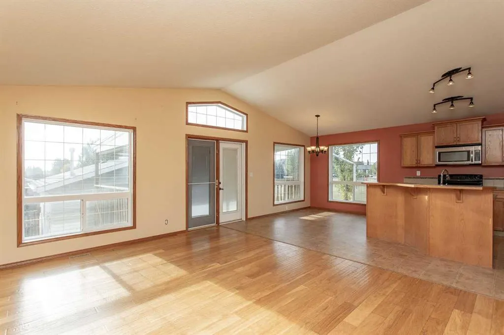 236 Kingston Drive