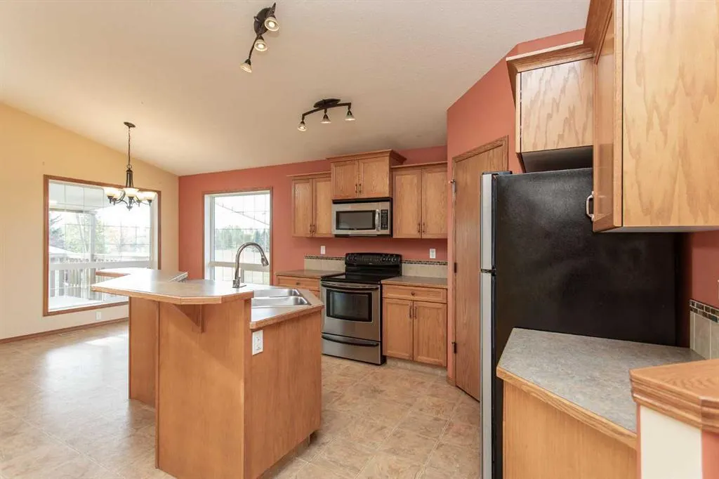 236 Kingston Drive