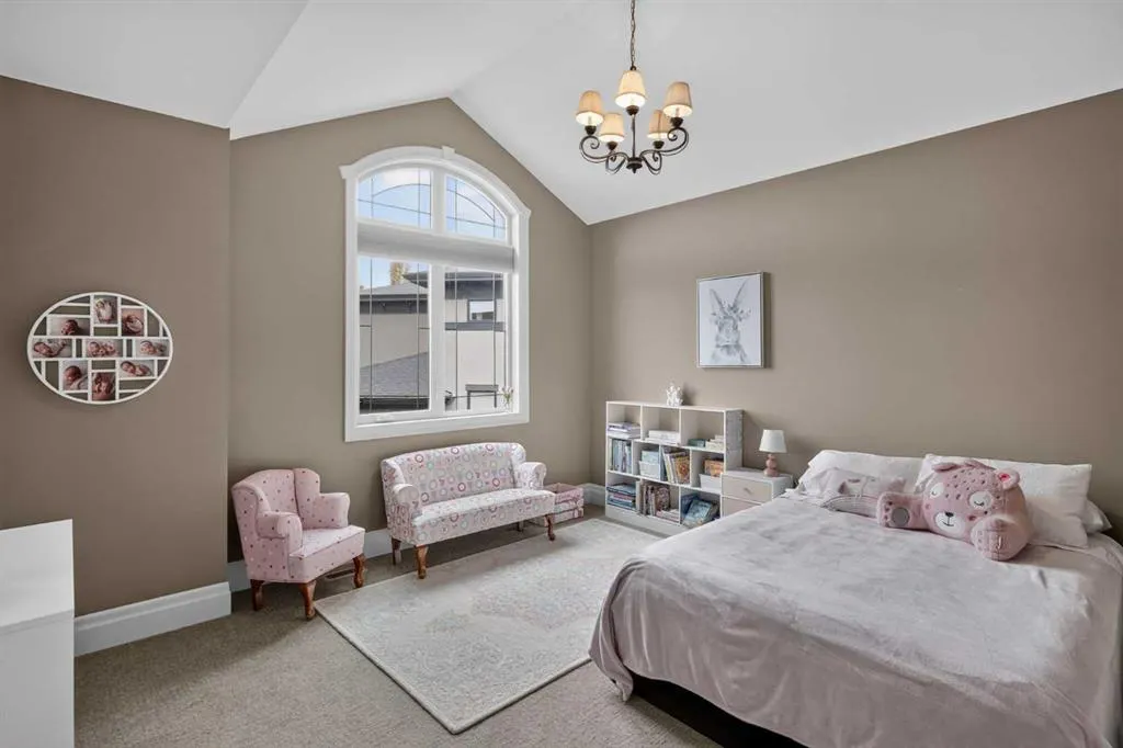 144 Fortress Bay SW