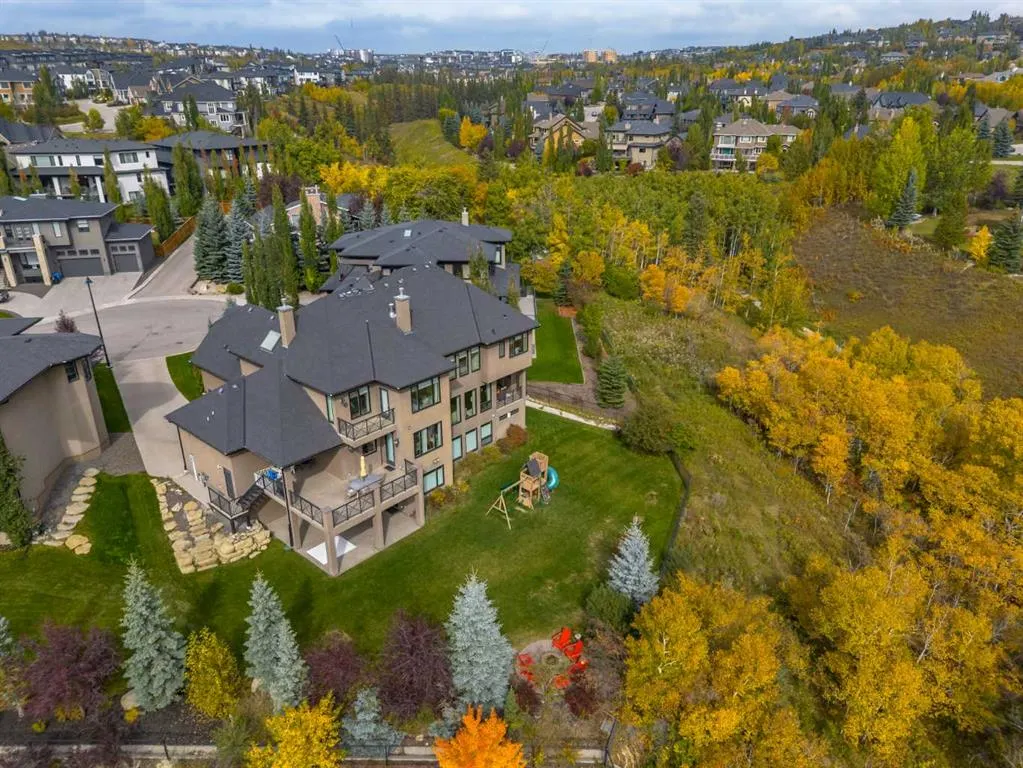 144 Fortress Bay SW