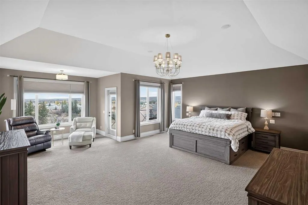 144 Fortress Bay SW