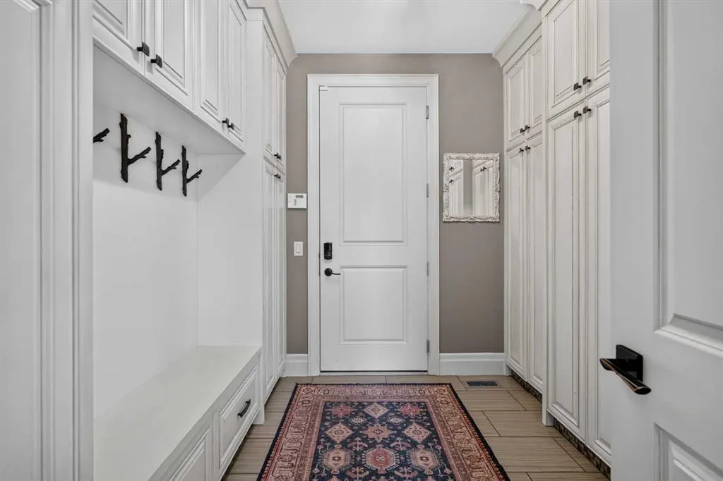 144 Fortress Bay SW