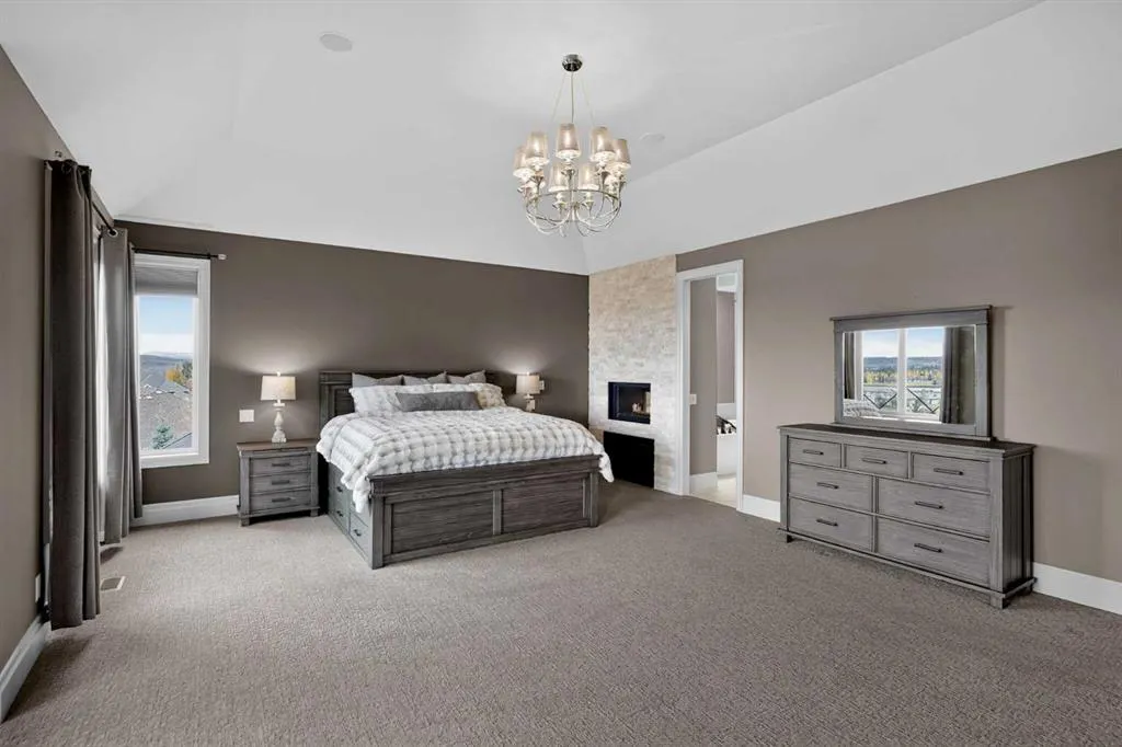 144 Fortress Bay SW
