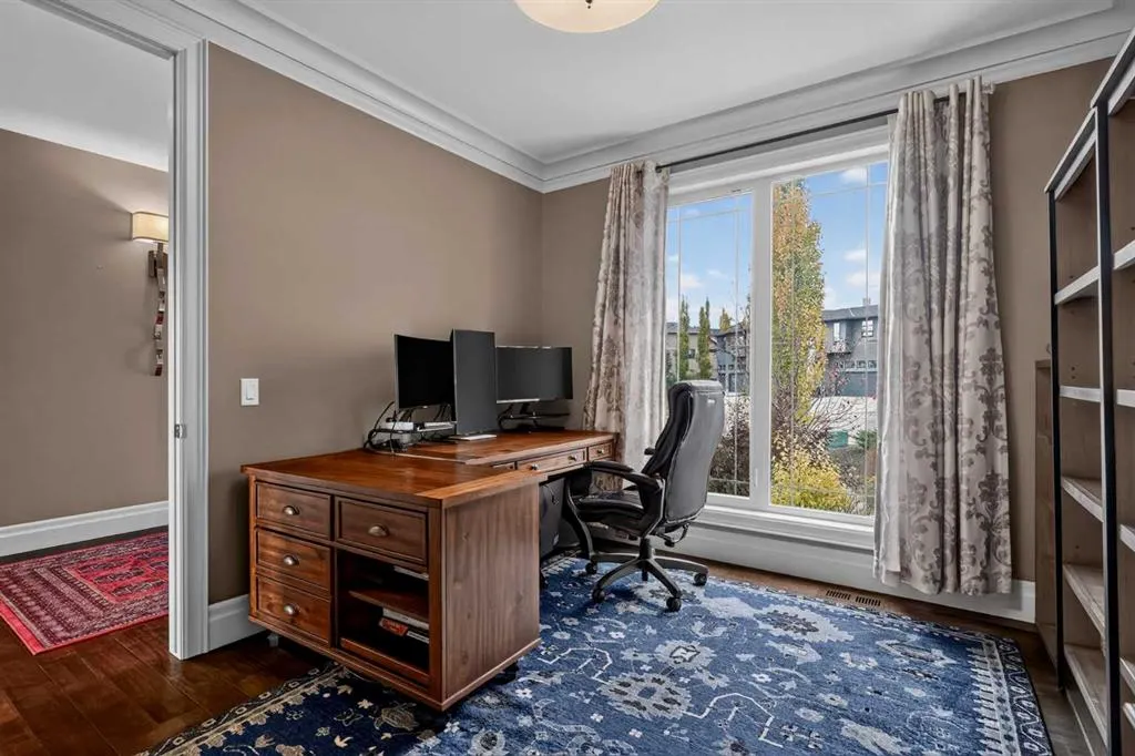 144 Fortress Bay SW