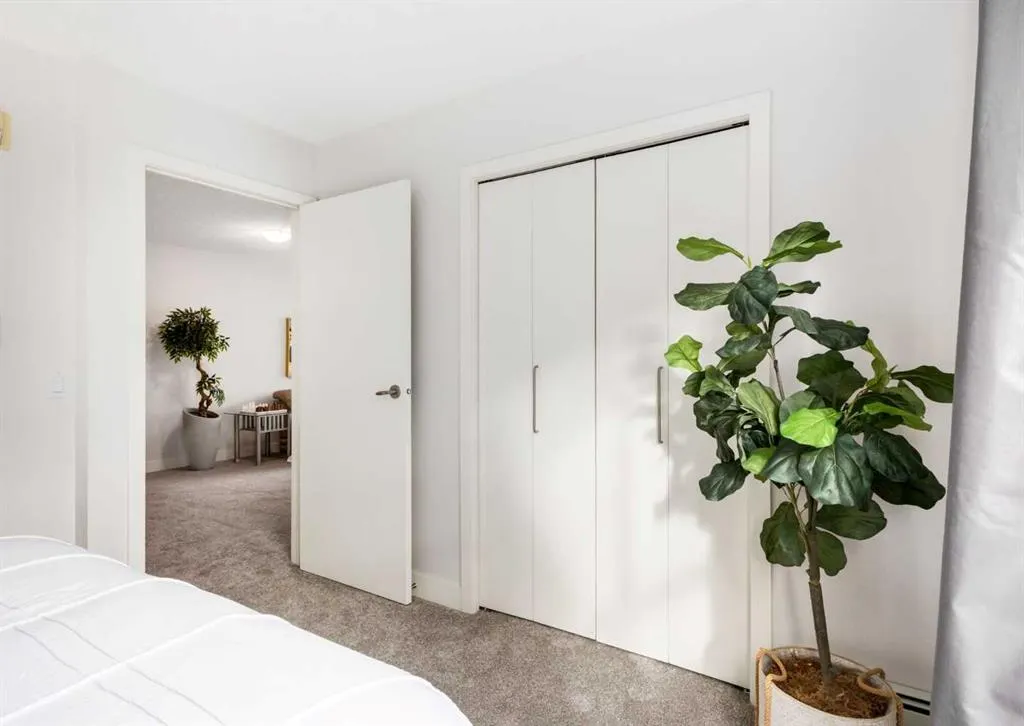 35 Richard Court SW #339