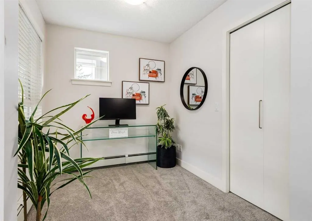 35 Richard Court SW #339