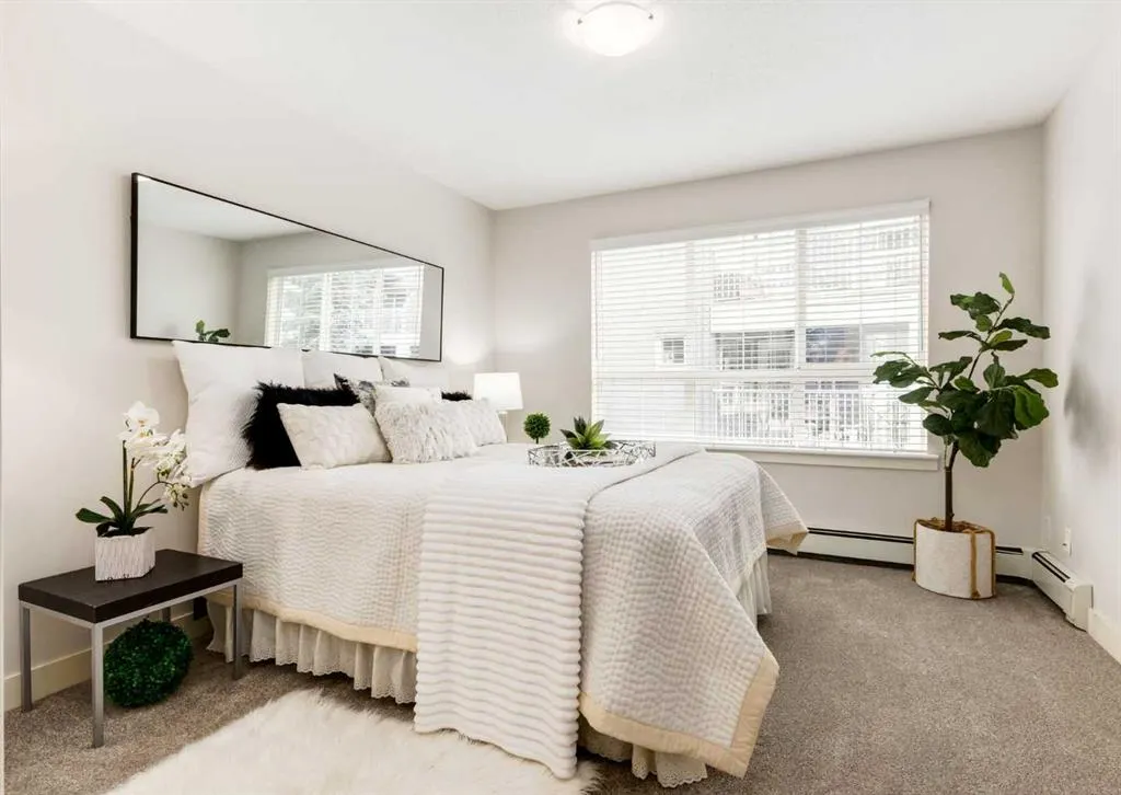 35 Richard Court SW #339