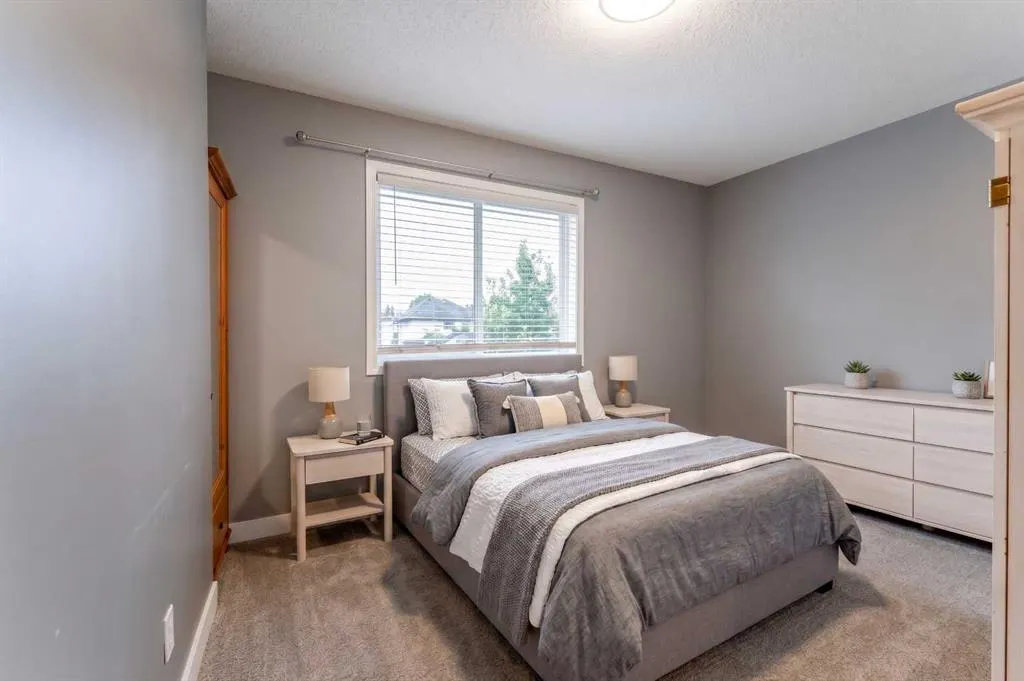 43 Elgin Drive SE