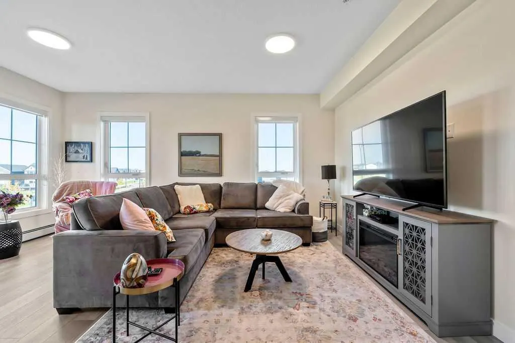 100 Banister Drive #2305