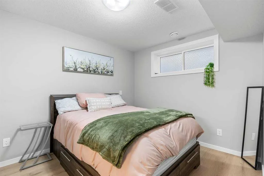 161 Highview Gate SE