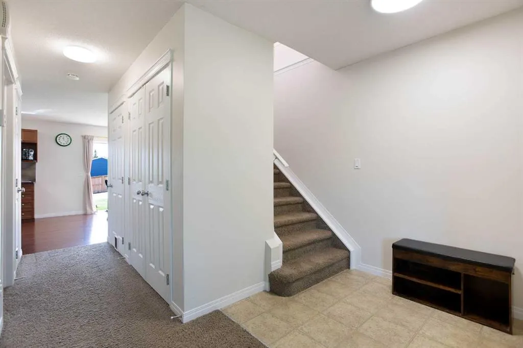 283 Evansdale Way NW