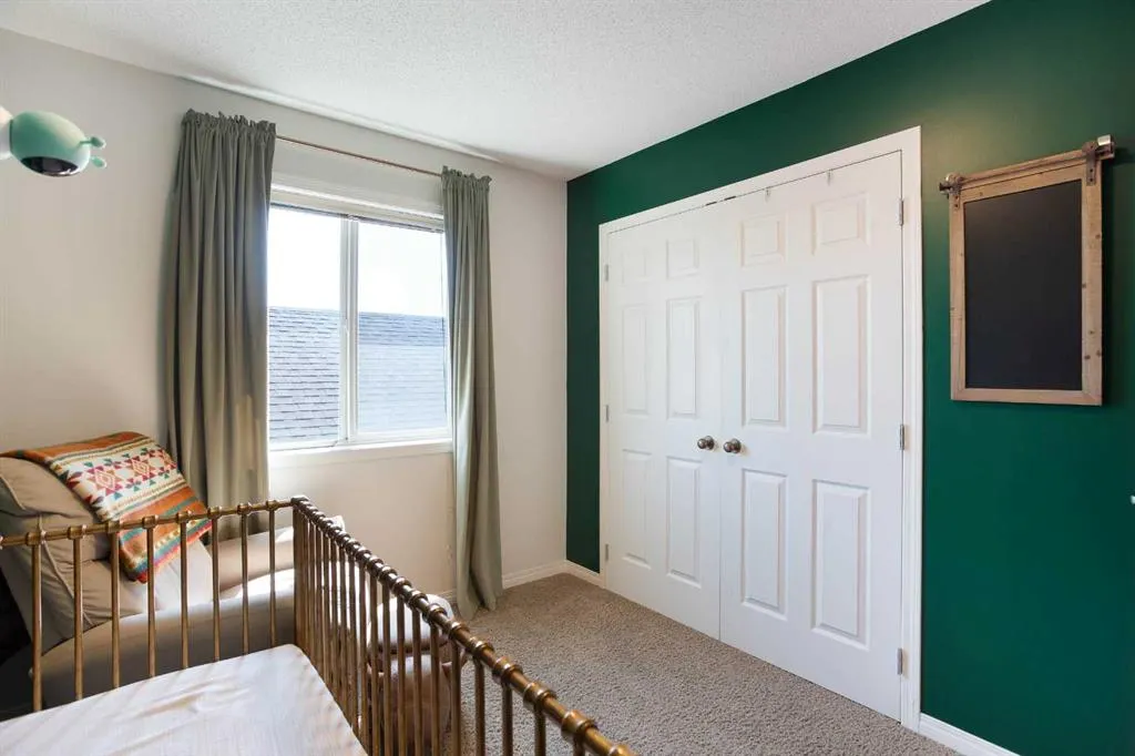 283 Evansdale Way NW